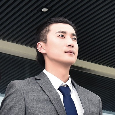 用豪邦發(fā)動(dòng)機(jī)潤(rùn)滑油后，我的汽車(chē)引擎潔凈如新